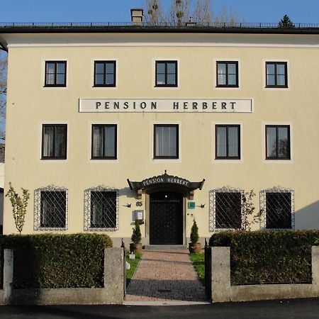 Hotel Pension Herbert Salzburg Luaran gambar